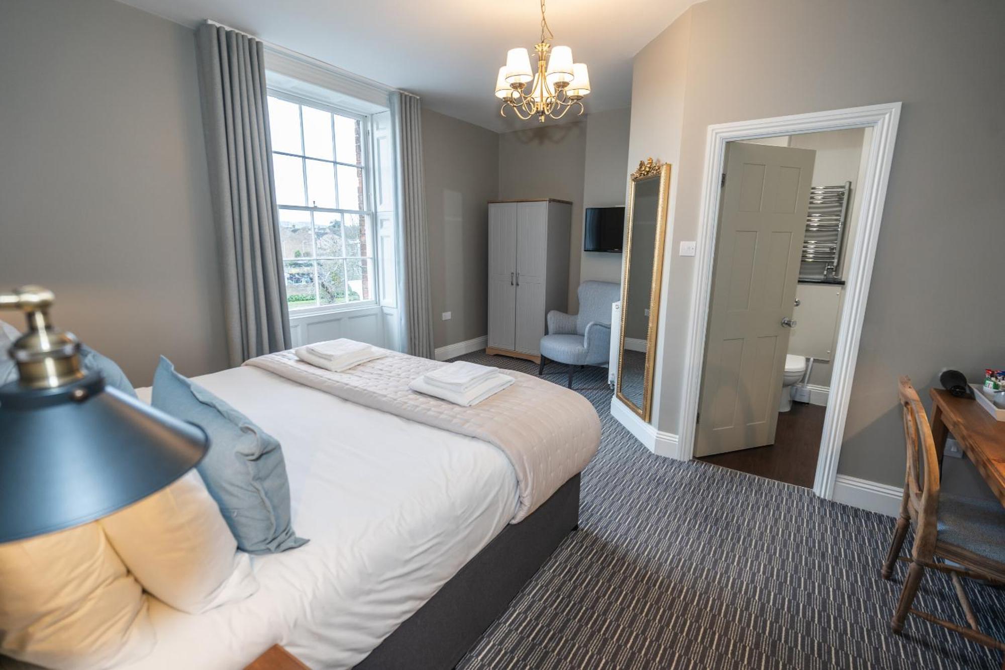 The Lazy Goose - Coffee House & Bedrooms Claypits Zimmer foto